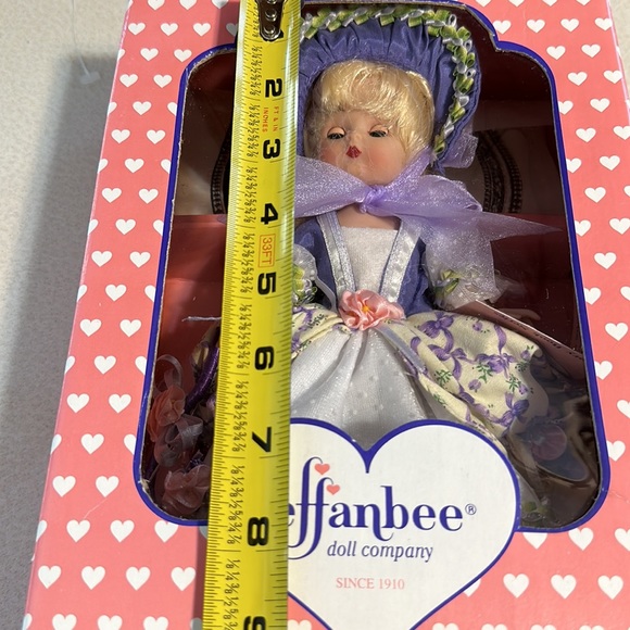 Effanbee Doll Company Bo Peep 8” doll - Picture 7 of 8